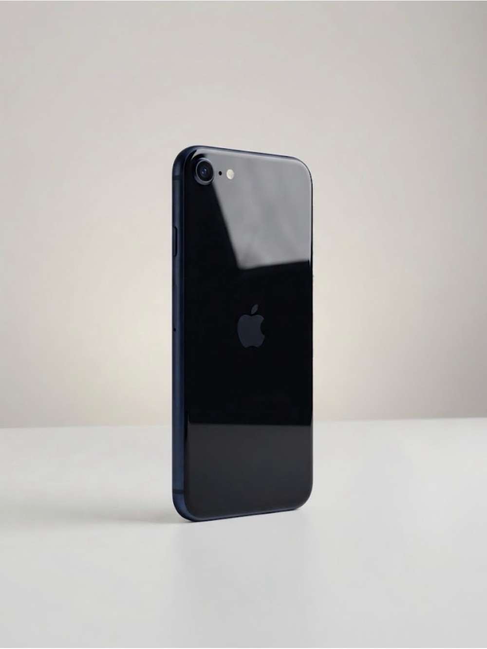 Apple iPhone (Midnight Blue) – Excellent Condition